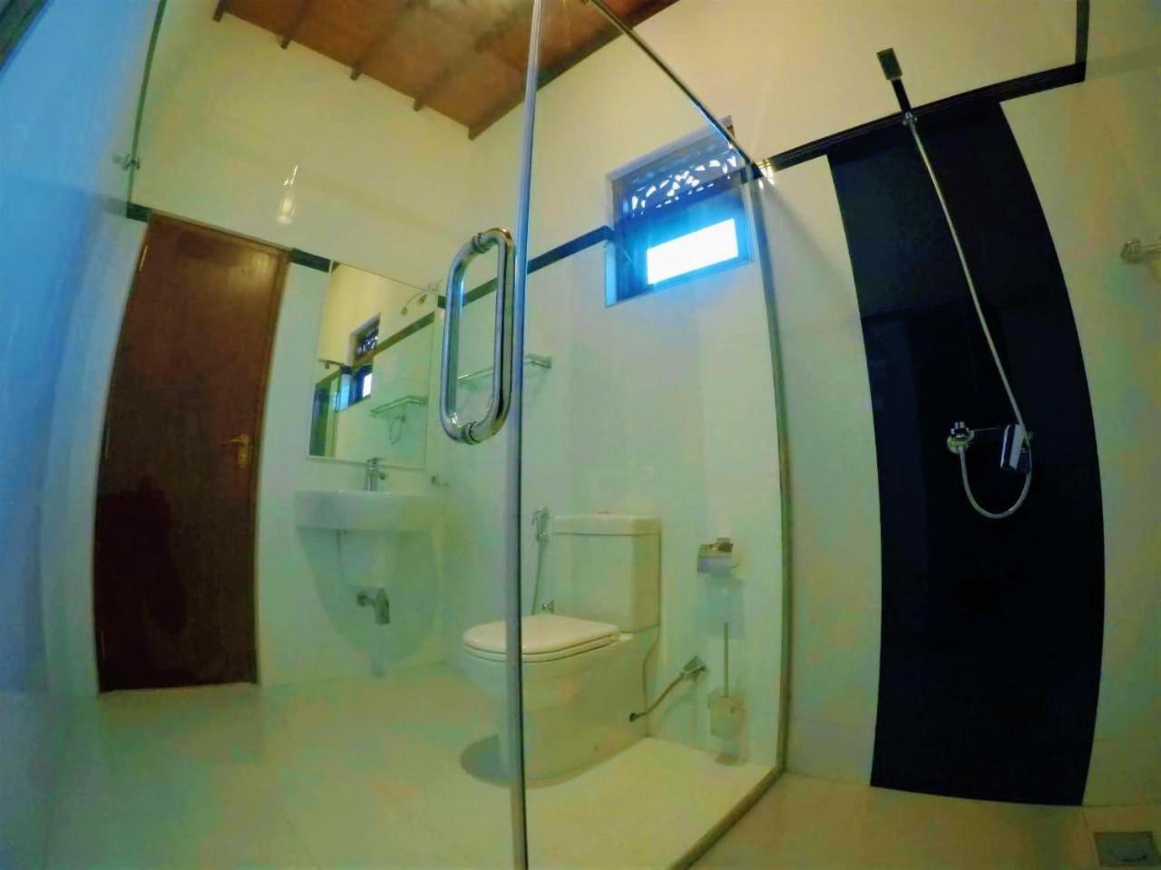 Villa 4U Bentota Eksteriør bilde