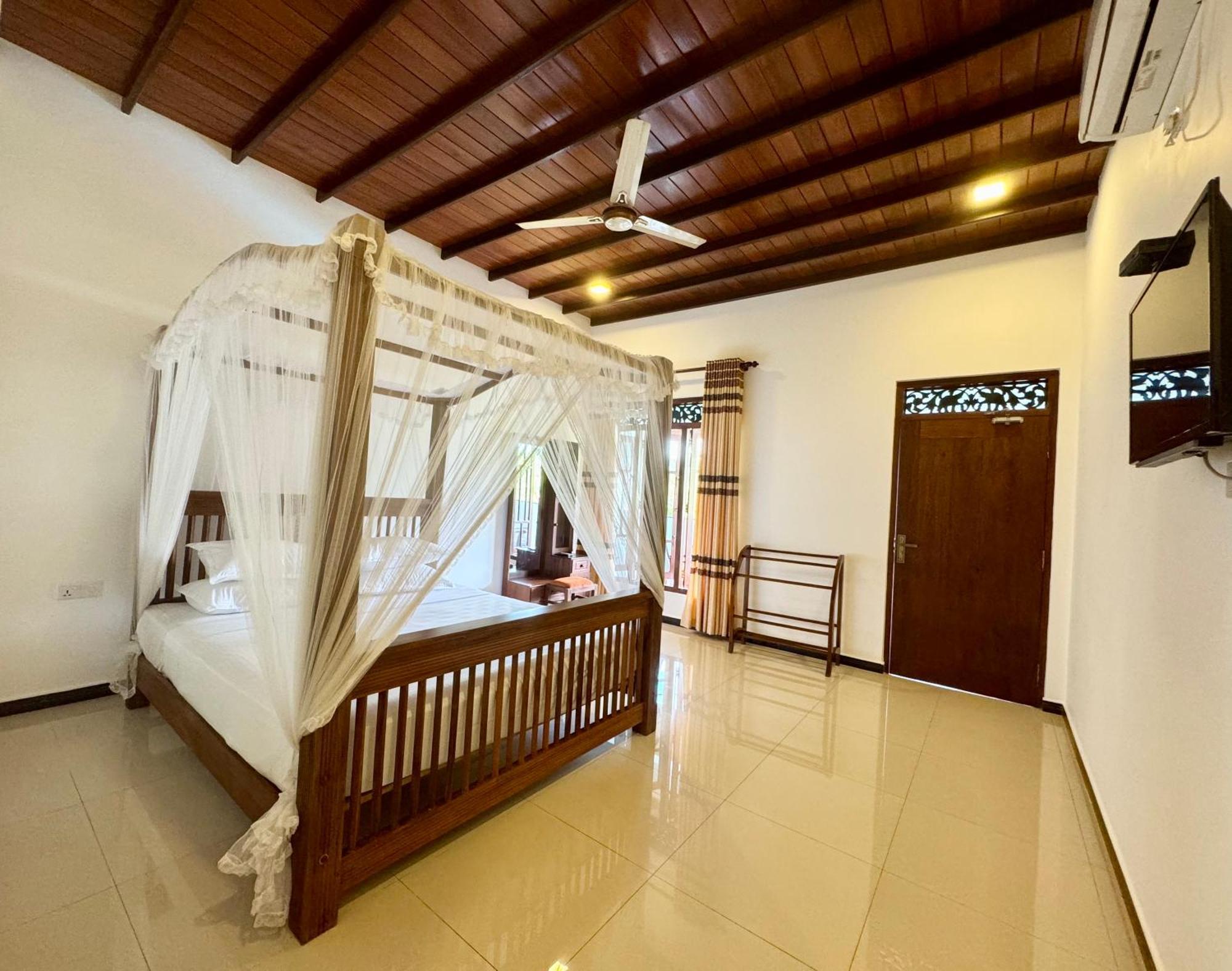 Villa 4U Bentota Eksteriør bilde