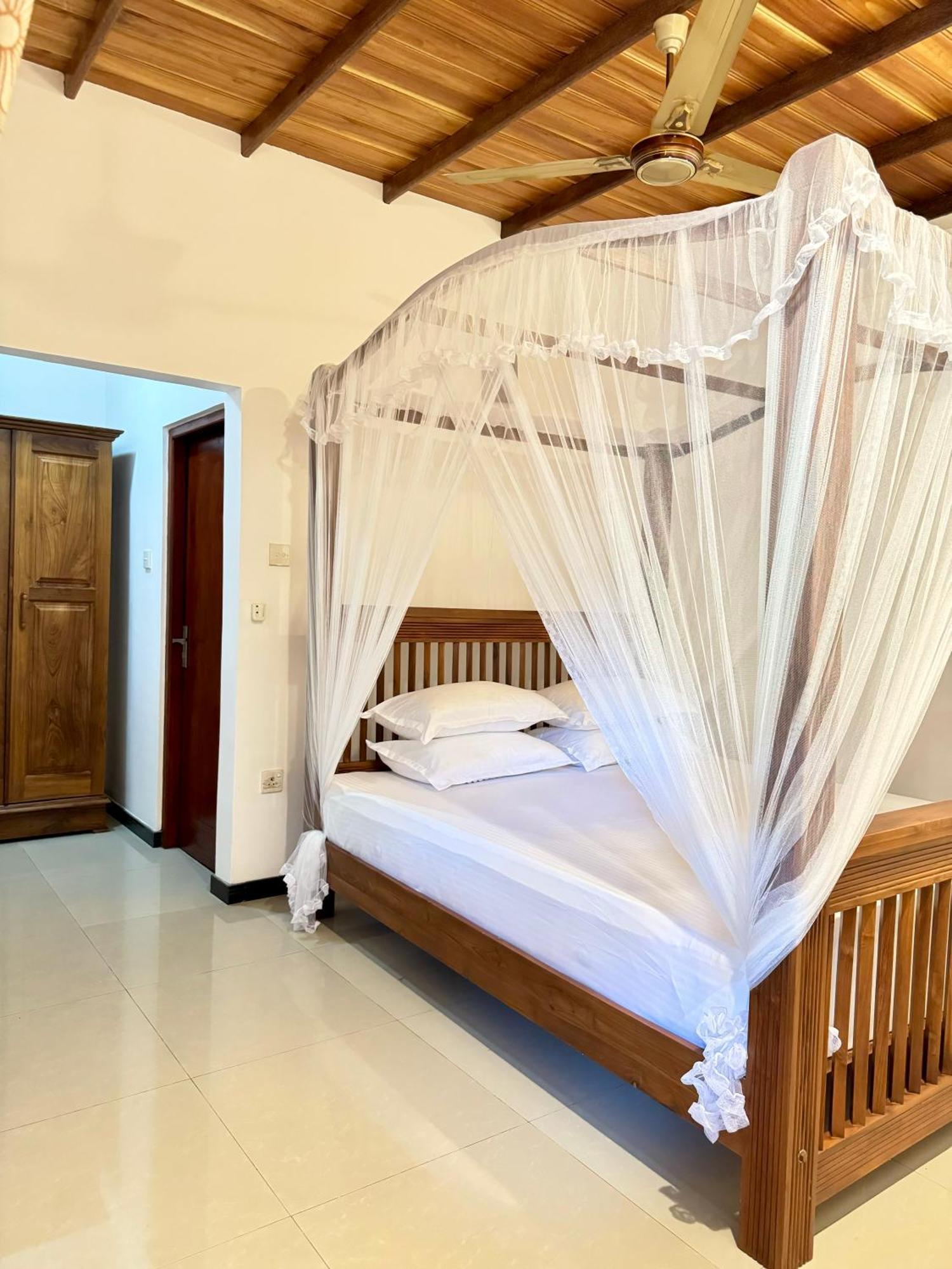 Villa 4U Bentota Eksteriør bilde